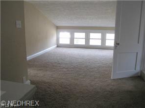 12876 Cedar Road Cleveland, OH 44118 - Photo 21 of 23 new carpet in third floor suite