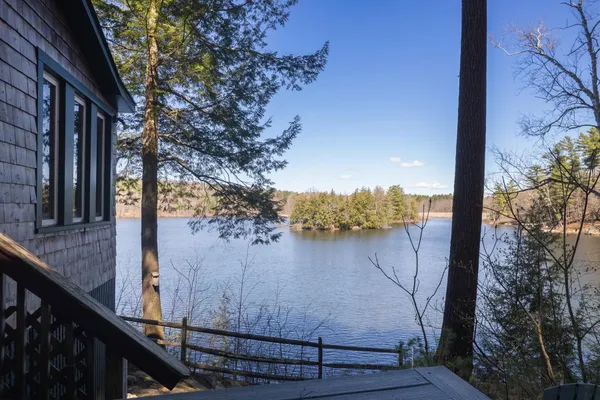 $299,999 | 90 Whites Point, Hubbardton, VT 05733