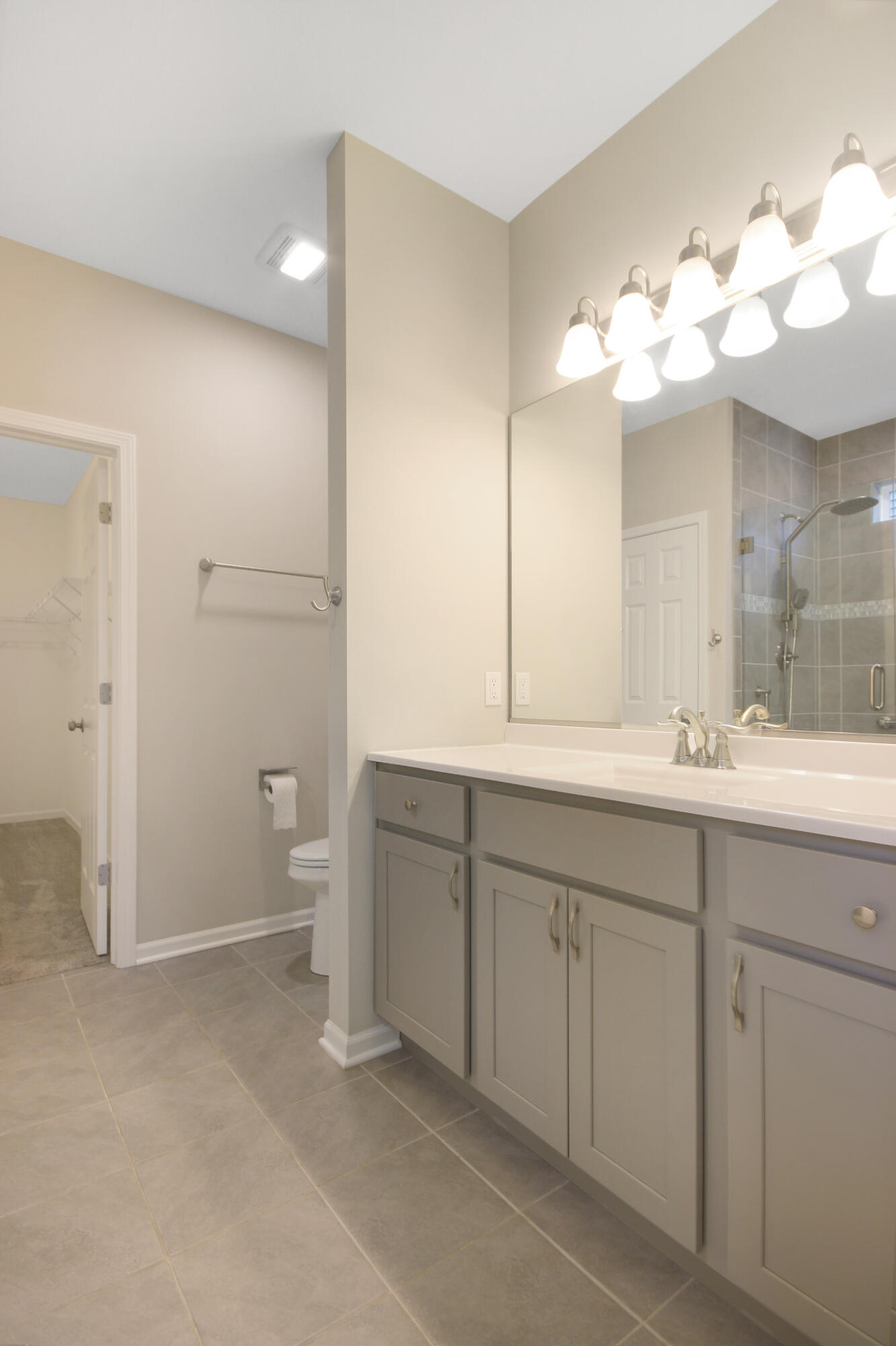 2901 Hillard Street Valparaiso, IN 46383 - Photo 21 of 34 1333x2000