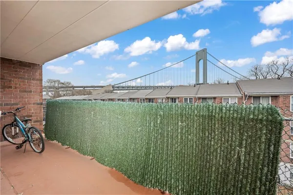 $659,000 | 310 101st Street, Unit 43E | Bay Ridge