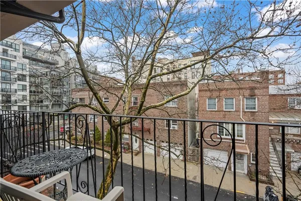 $659,000 | 310 101st Street, Unit 43E | Bay Ridge