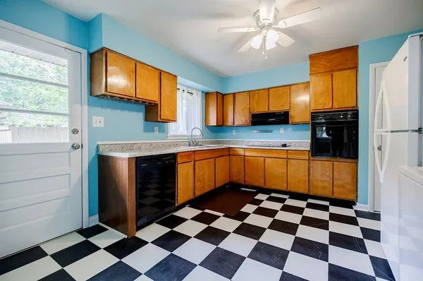$1,850 | 119 Driftwood Place, Unit A, Decatur, GA 30030