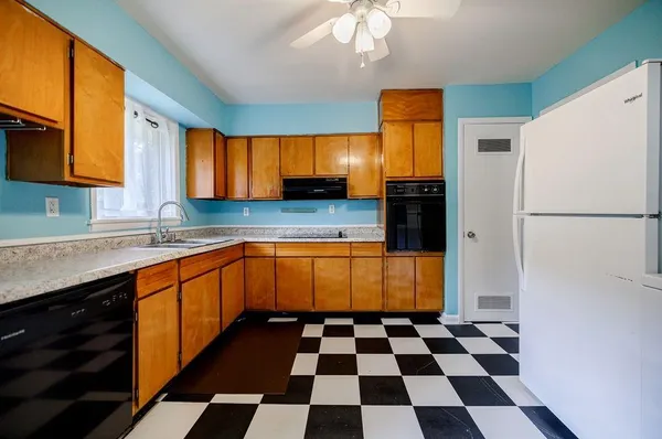 $1,850 | 119 Driftwood Place, Unit A, Decatur, GA 30030