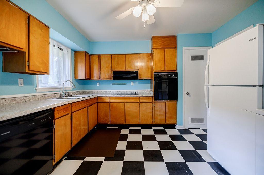 119 Driftwood Place, Unit A Decatur, GA 30030 - Photo 18 of 33