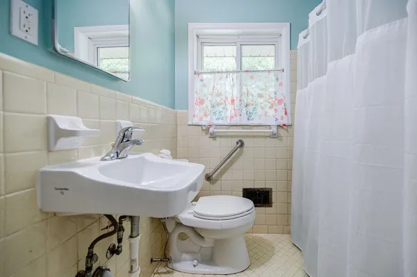 $1,850 | 119 Driftwood Place, Unit A, Decatur, GA 30030