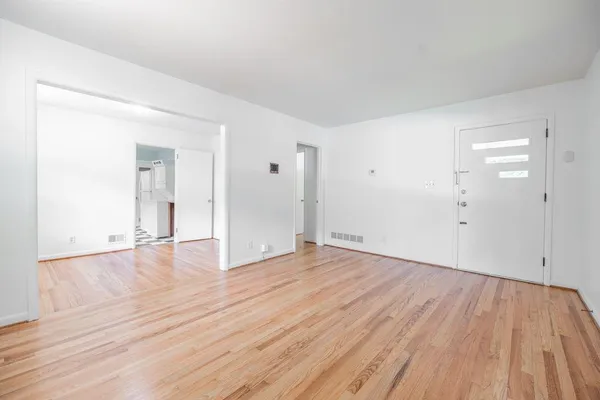 $1,850 | 119 Driftwood Place, Unit A, Decatur, GA 30030