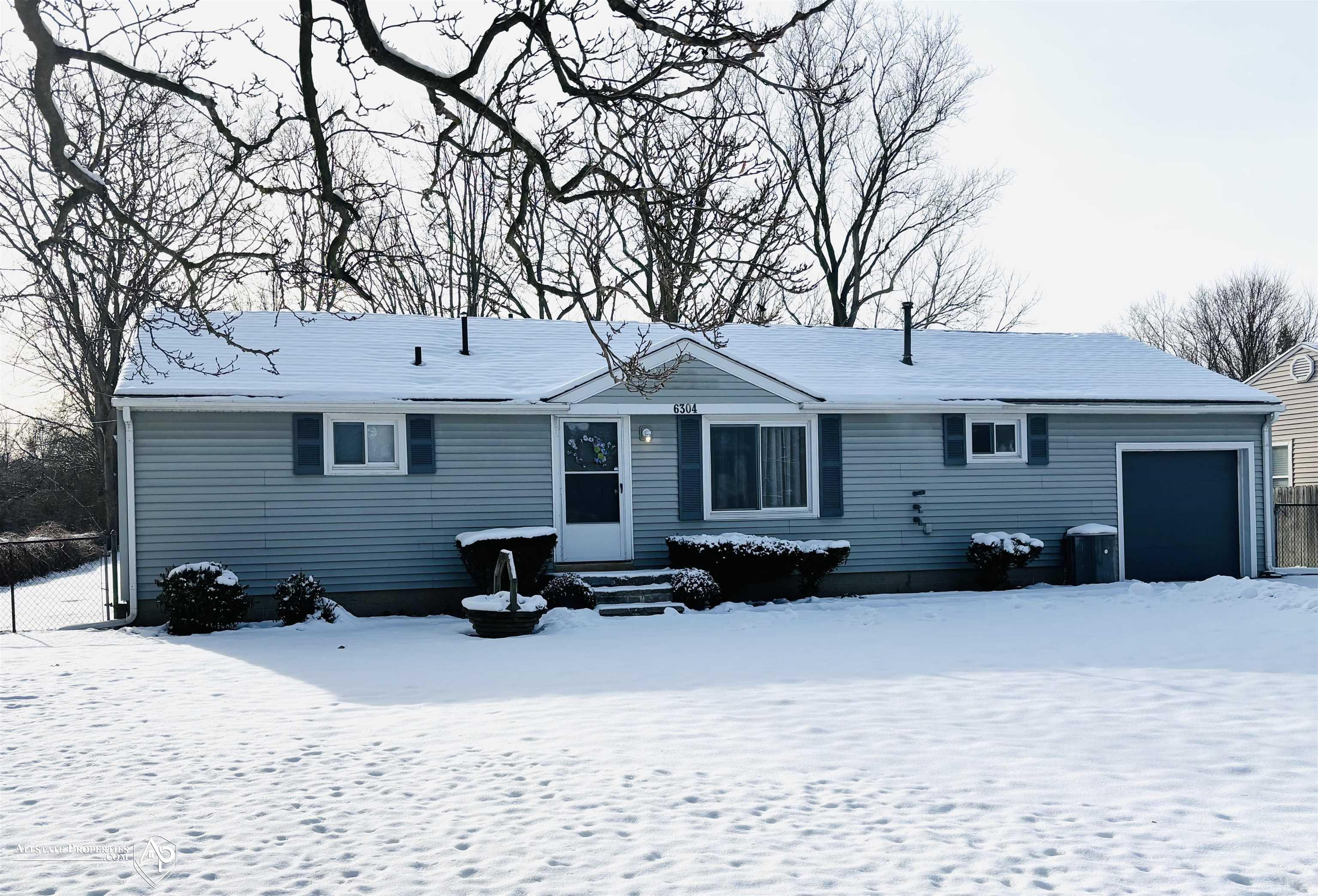 6304 Lapeer Road Burton, MI 48509 - Photo 1 of 24 50196076-68724128-ed3e-4821-9762-3a46271d1e09.JPG