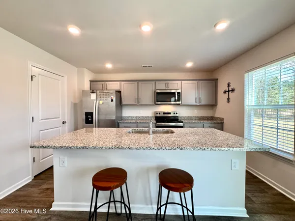 $2,250 | 4017 Calabash Court, New Bern, NC 28560