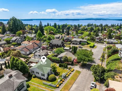 $1,095,000 | 4409 Southwest Dawson Street, Seattle, WA 98136
