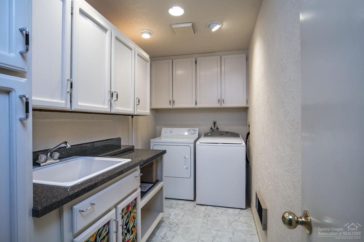 20360 Strawline Road Bend, OR 97702 - Photo 16 of 25 Additional Photo