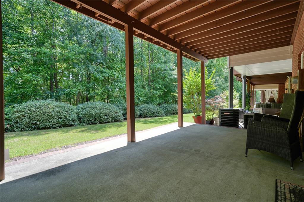 4201 Village Green Drive Roswell, GA 30075 - Photo 43 of 56