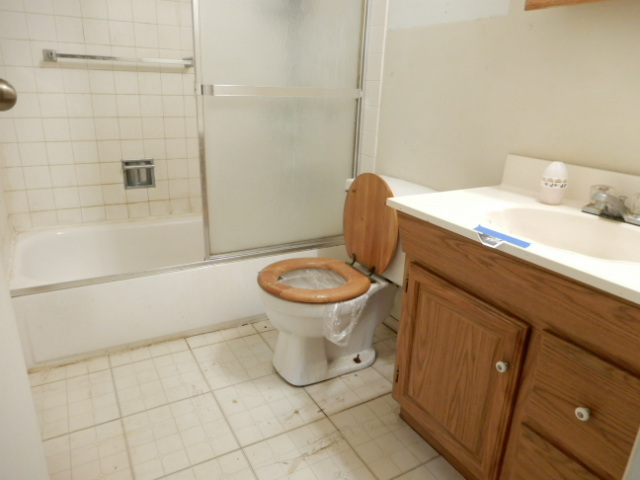 573 Moore Street Kankakee, IL 60901 - Photo 9 of 11