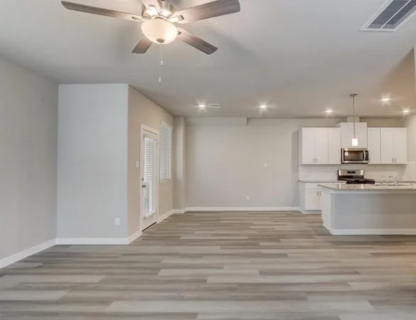 $2,500 | 8403 Arden Valley Lane, Houston, TX 77063