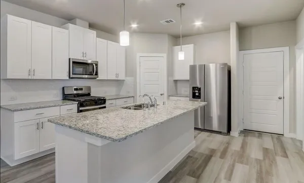$2,500 | 8403 Arden Valley Lane, Houston, TX 77063