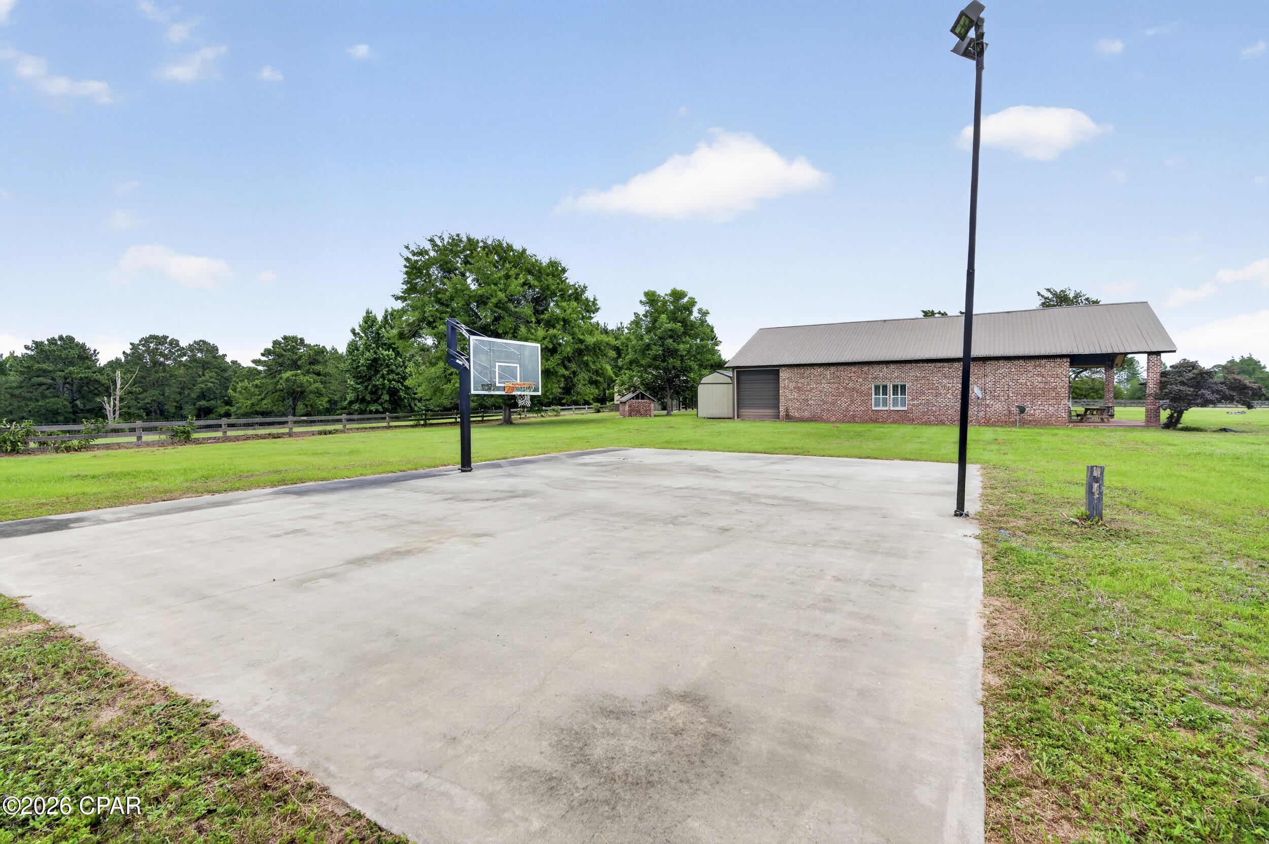 126 Tall Oaks Road DeFuniak Springs, FL 32435 - Photo 36 of 44 Gallery Image 36