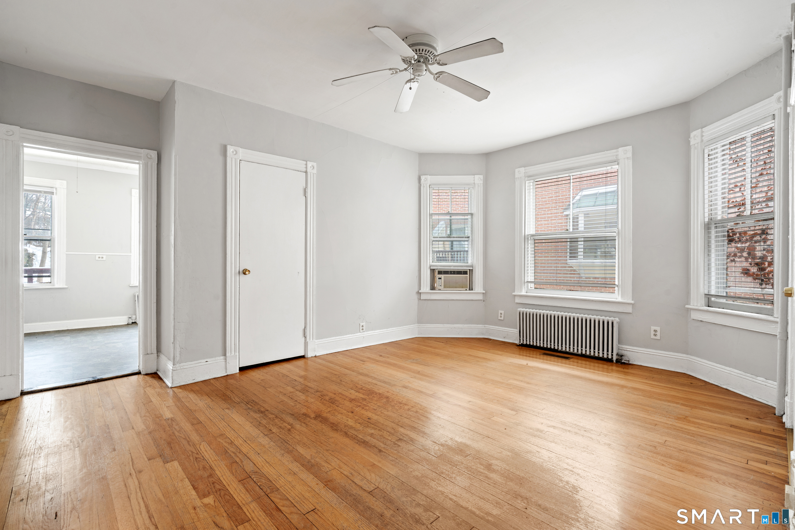 111 Grove Street Stamford, CT 06901 - Photo 4 of 33