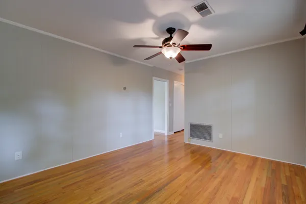 $2,095 | 1502 Woodcrest Avenue, Charleston, SC 29407