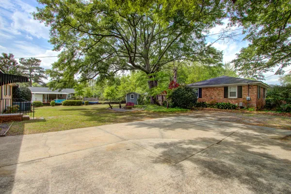 $2,095 | 1502 Woodcrest Avenue, Charleston, SC 29407
