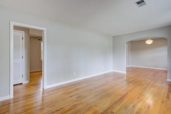 $2,095 | 1502 Woodcrest Avenue, Charleston, SC 29407