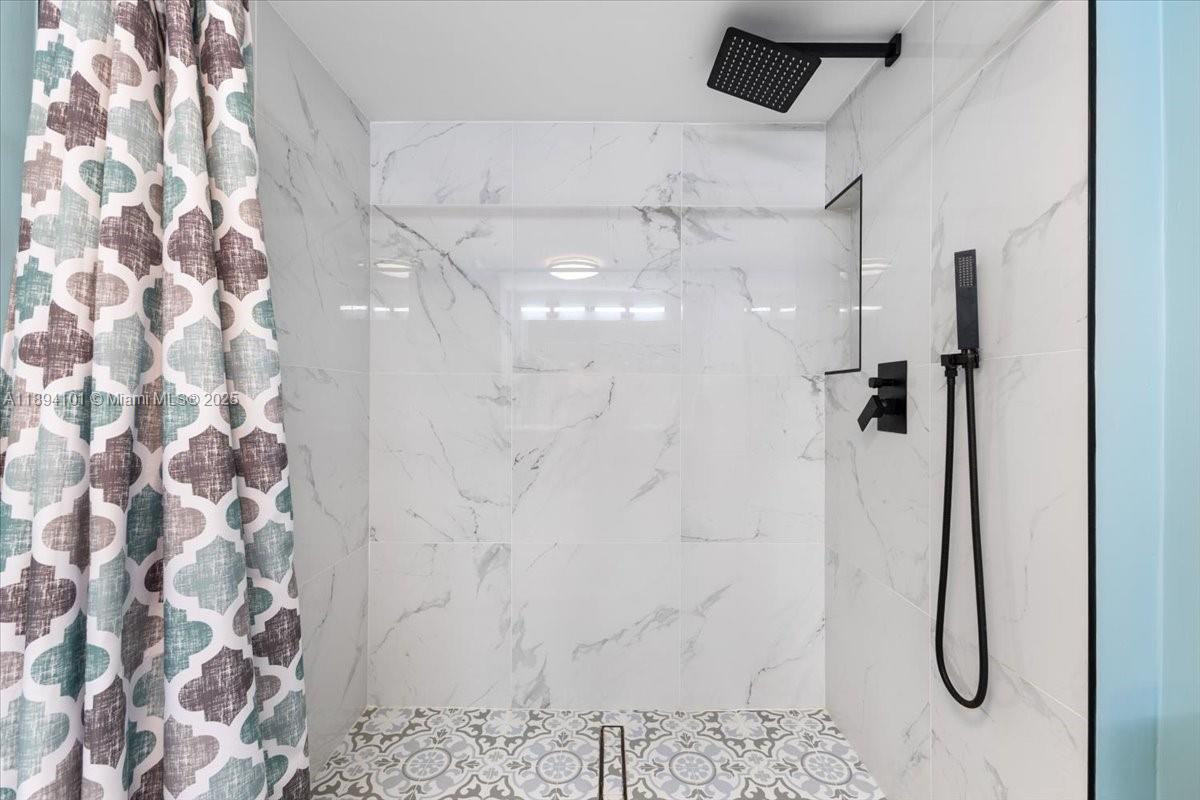 9450 Live Oak Place, Unit 109 Davie, FL 33324 - Photo 32 of 98