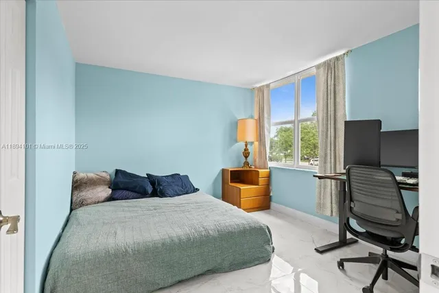 $395,000 | 9450 Live Oak Place, Unit 109, Davie, FL 33324