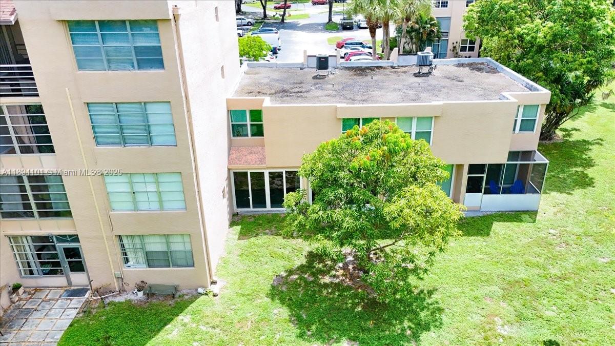 9450 Live Oak Place, Unit 109 Davie, FL 33324 - Photo 76 of 98