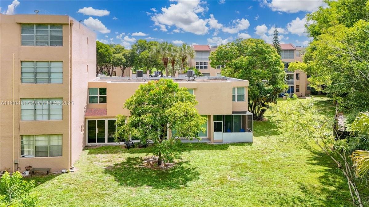 9450 Live Oak Place, Unit 109 Davie, FL 33324 - Photo 77 of 98