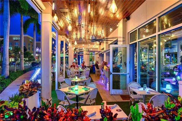 $8,500 | 2371 Ravenna Boulevard, Unit 101, Naples, FL 34109