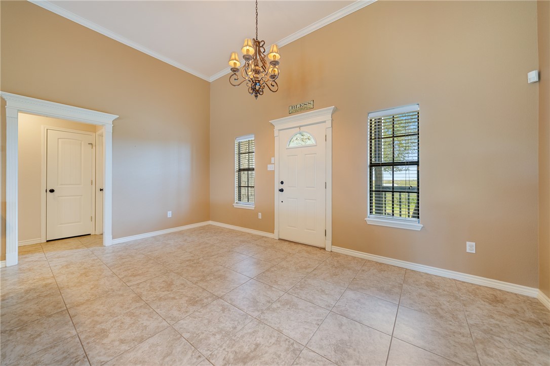 5889 Hidden Valley Loop Sandia, TX 78383 - Photo 8 of 36