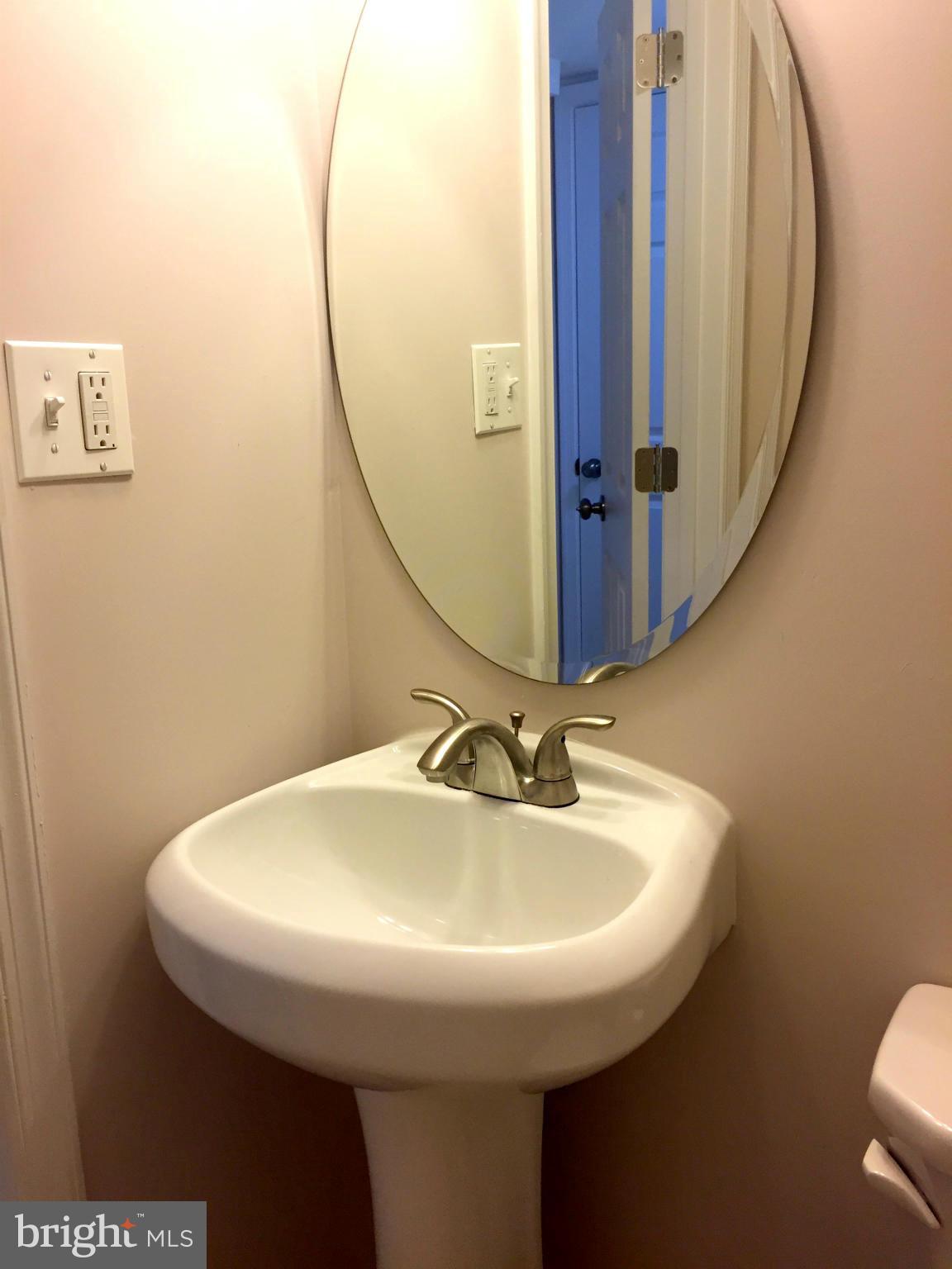 1610 Yakona Road Baltimore, MD 21286 - Photo 22 of 27 New Half Bath
