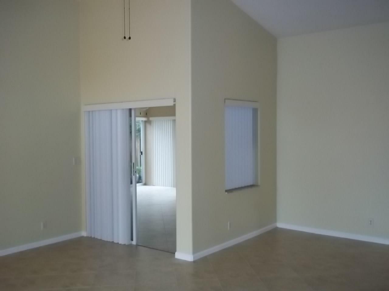 6358 Dania Street Jupiter, FL 33458 - Photo 4 of 9 FAMILY ROOM