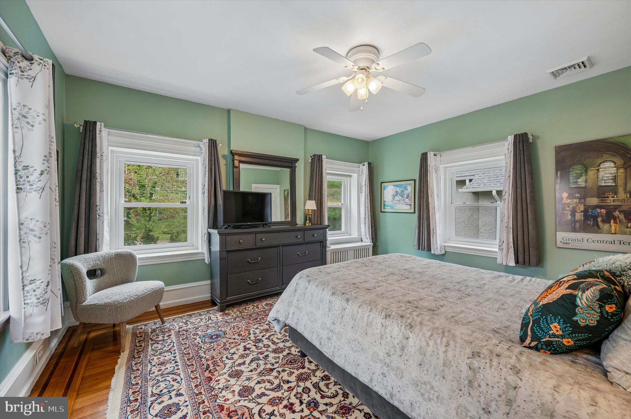 6482 Sherwood Road Philadelphia, PA 19151 - Photo 28 of 48