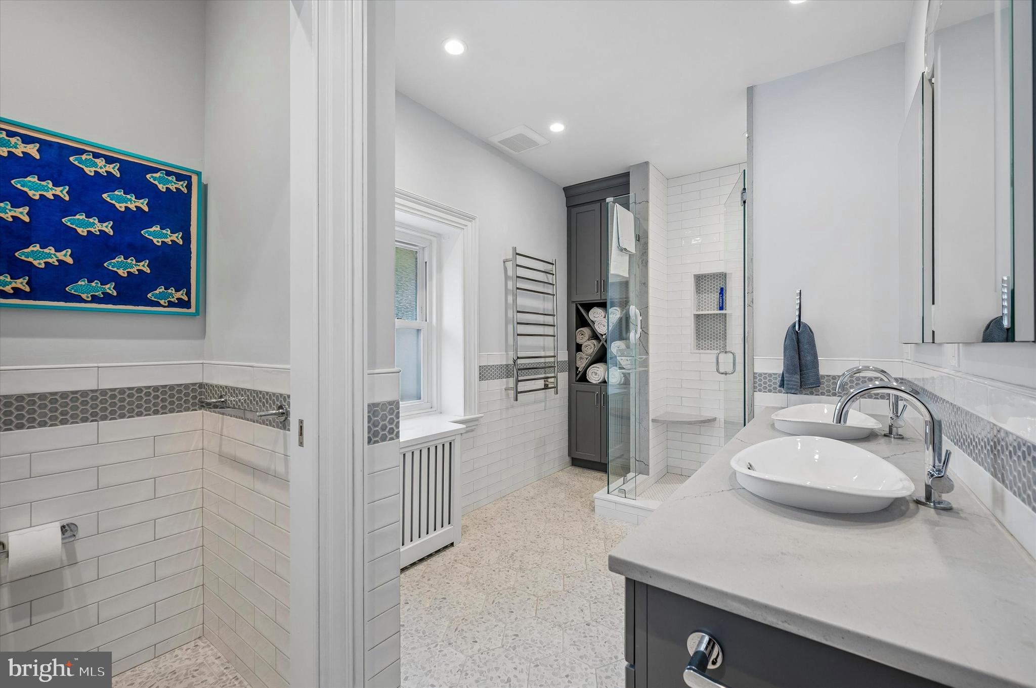 6482 Sherwood Road Philadelphia, PA 19151 - Photo 34 of 48