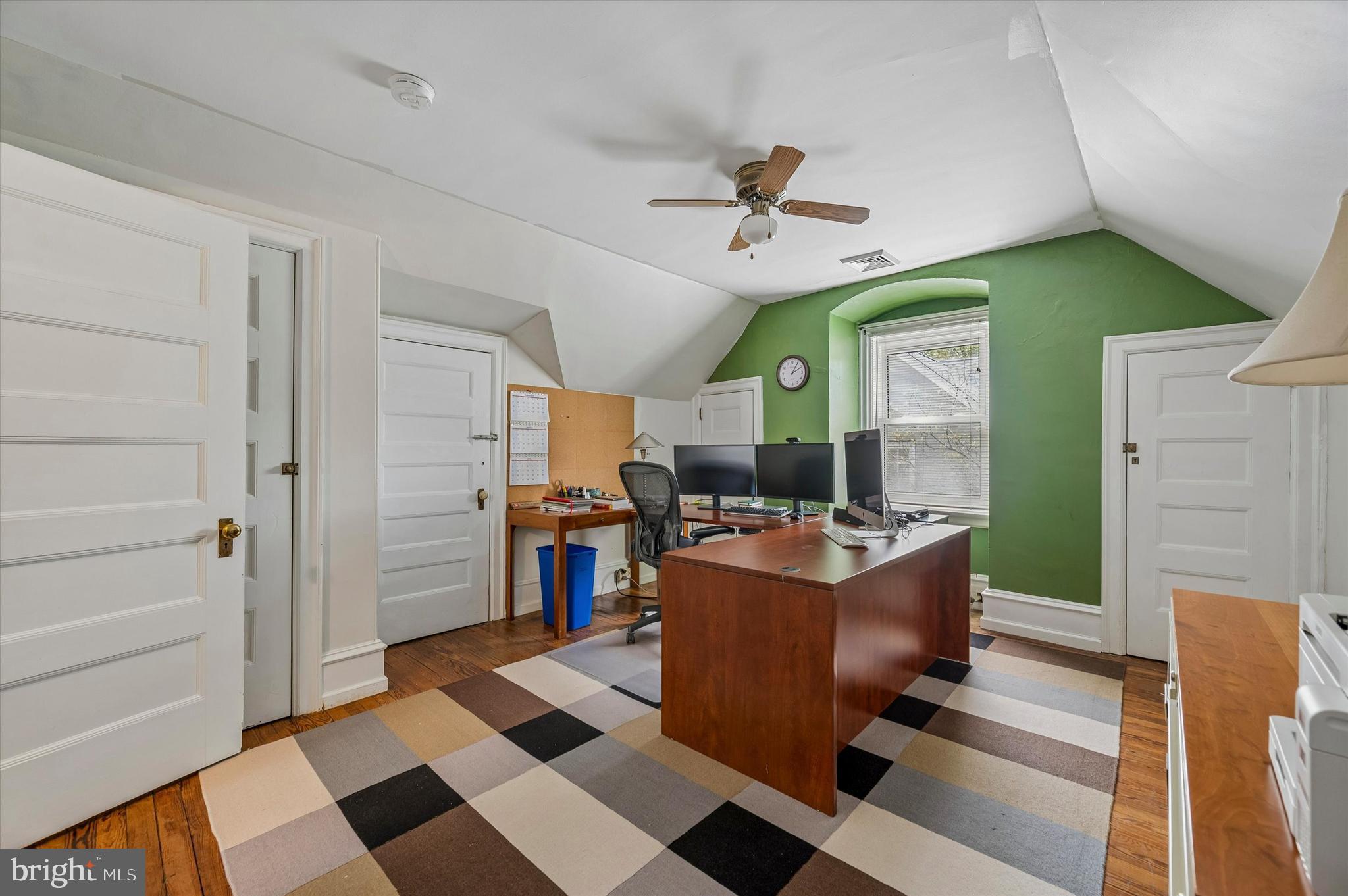 6482 Sherwood Road Philadelphia, PA 19151 - Photo 40 of 48