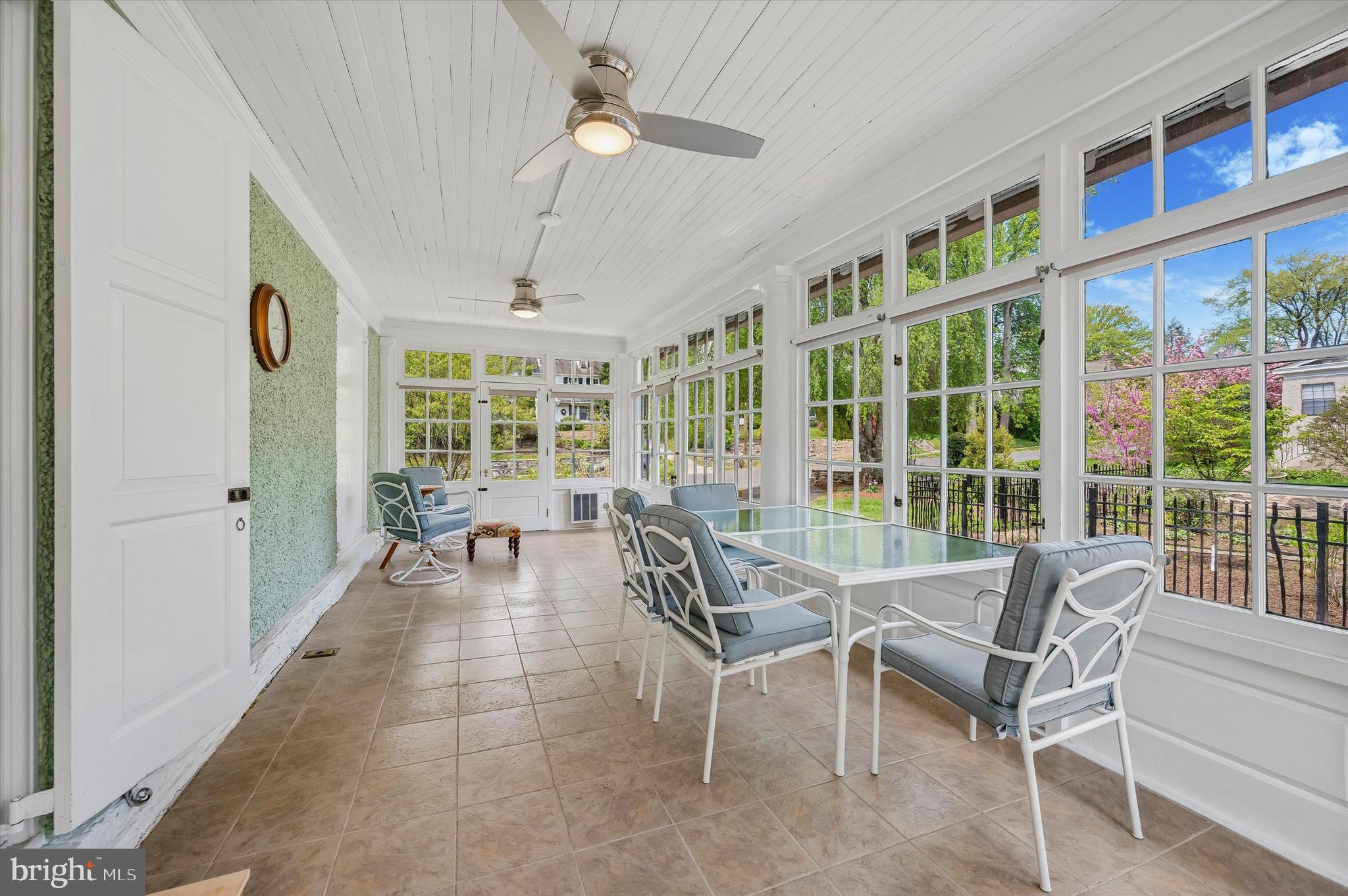 6482 Sherwood Road Philadelphia, PA 19151 - Photo 10 of 48