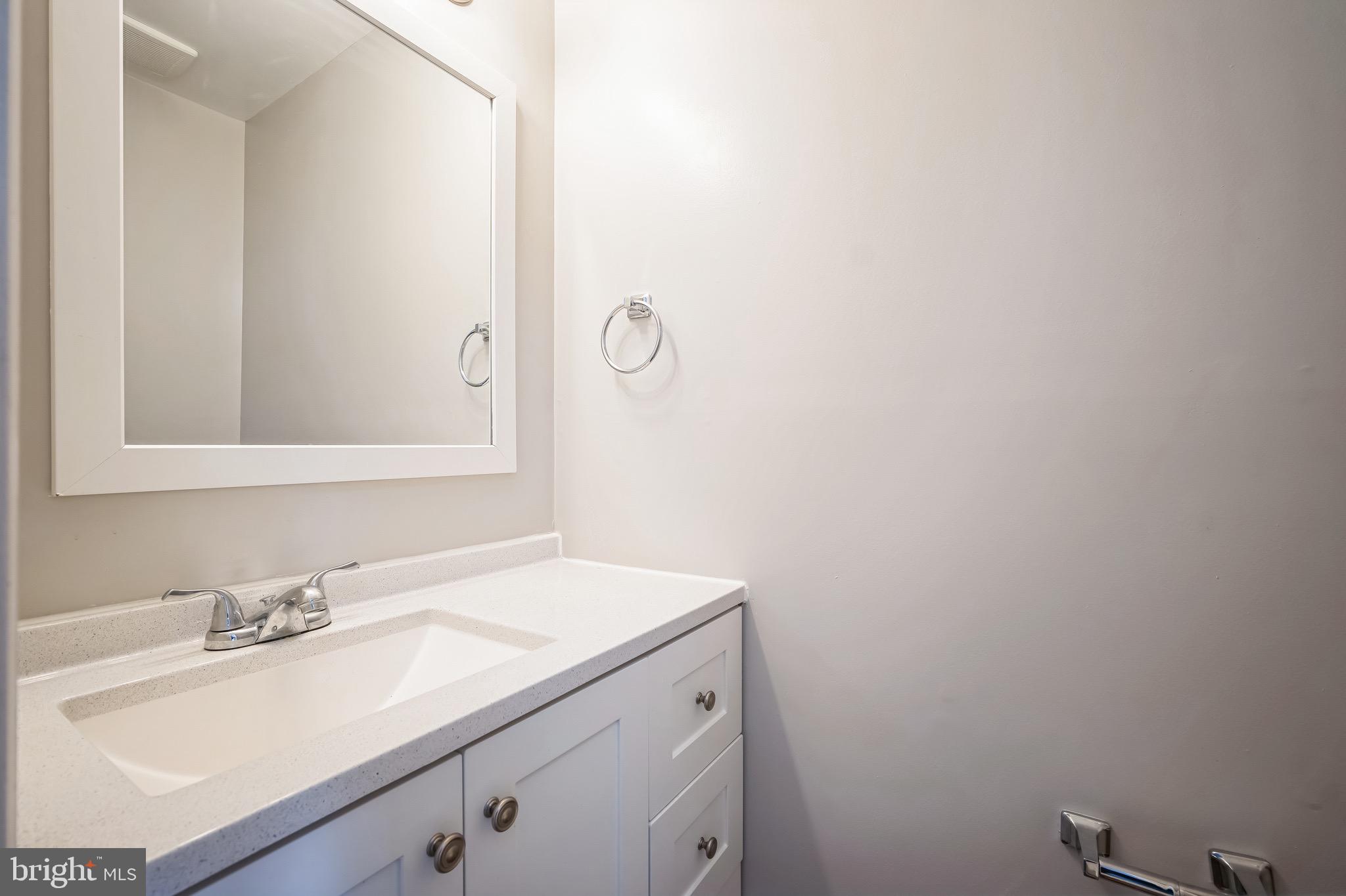 4834 Nash Drive Fairfax, VA 22032 - Photo 11 of 27