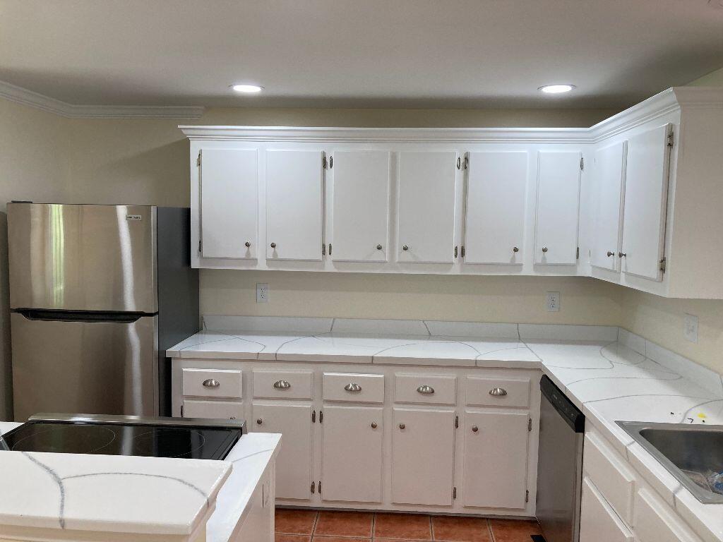 173 Dunns Pond Road Hyannis, MA 02601 - Photo 8 of 21 IMG_6091