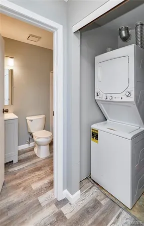 $153,990 | 1936 Marine Terrace Drive, Unit J, St. Louis, MO 63146