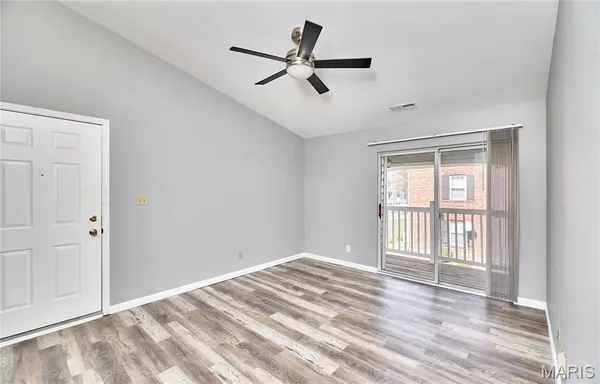 $153,990 | 1936 Marine Terrace Drive, Unit J, St. Louis, MO 63146