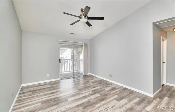 $153,990 | 1936 Marine Terrace Drive, Unit J, St. Louis, MO 63146