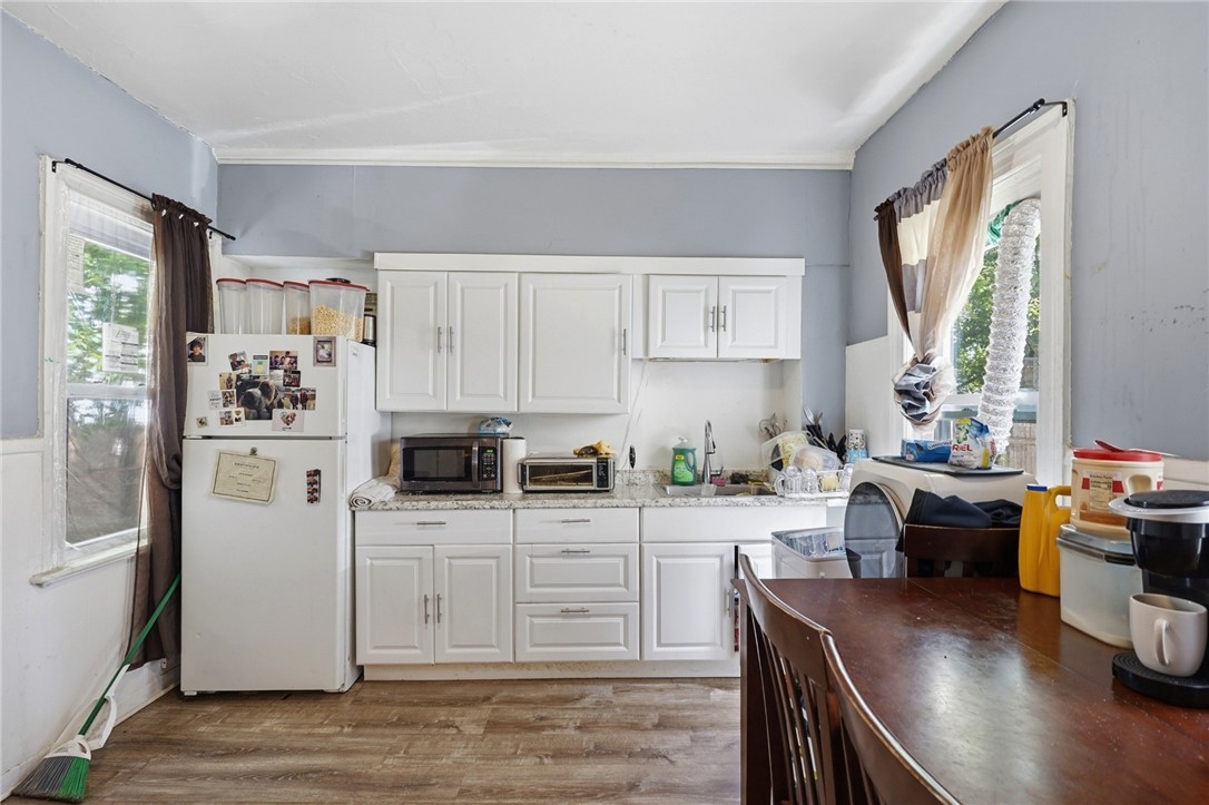 75 Laban Street Providence, RI 02909 - Photo 3 of 43