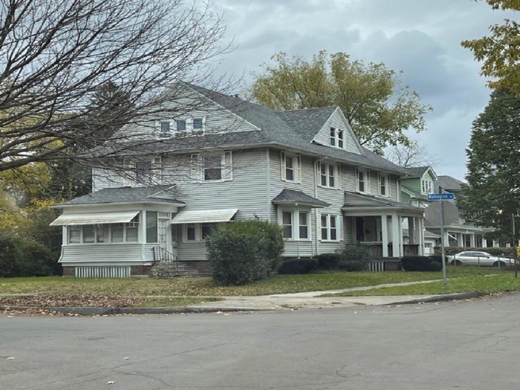 580 Wellington Avenue Rochester, NY 14619 - Photo 1 of 1