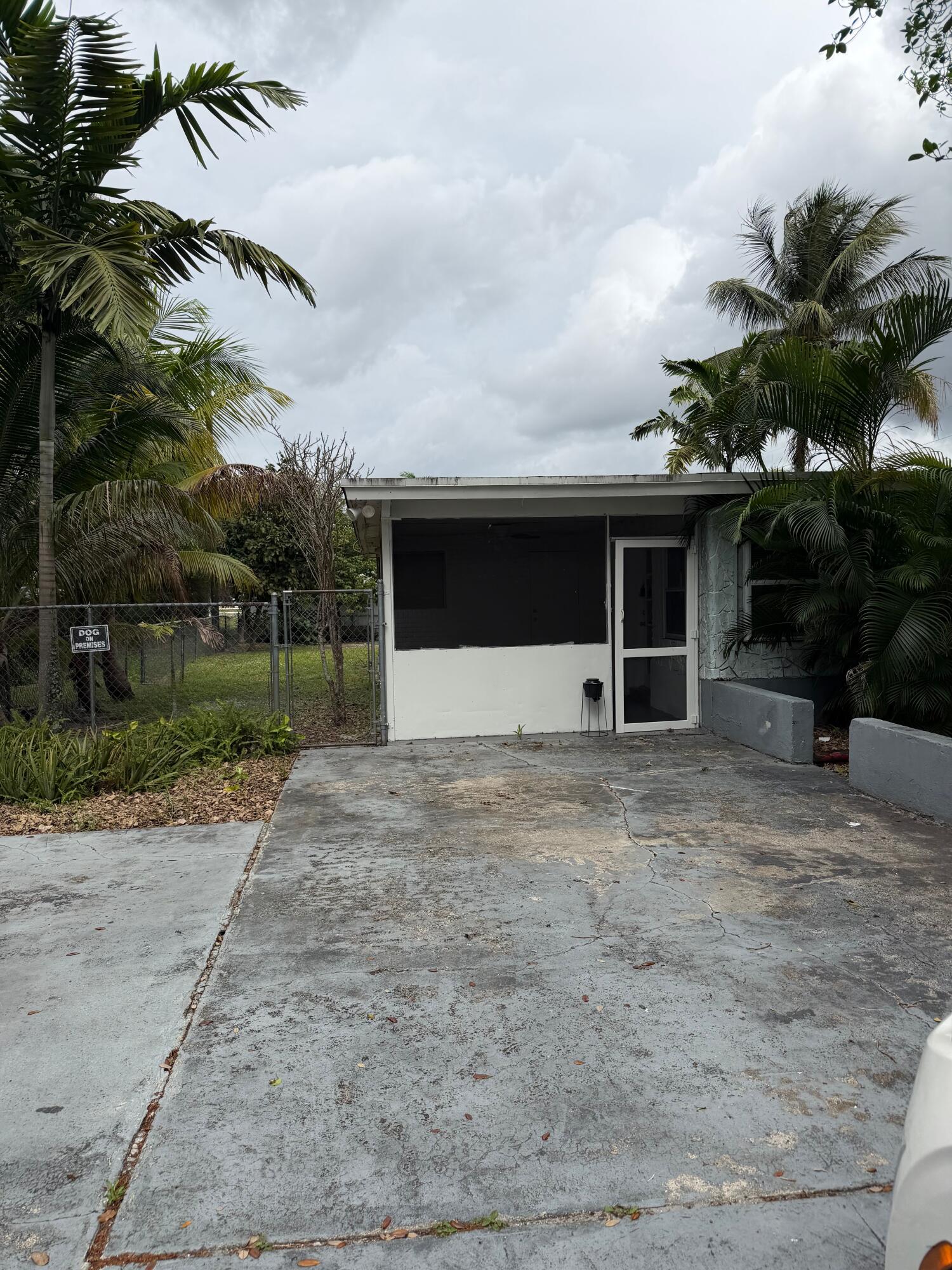 5601 Pierce Street Hollywood, FL 33021 - Photo 18 of 23 18