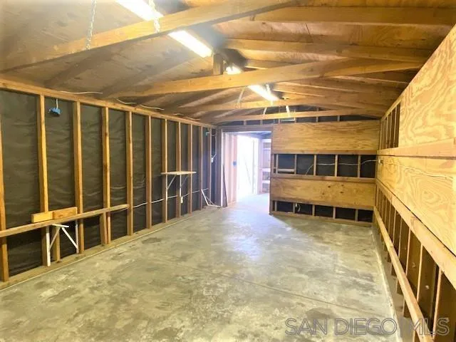 13360 Floral Avenue Poway, CA 92064 - Photo 35 of 37