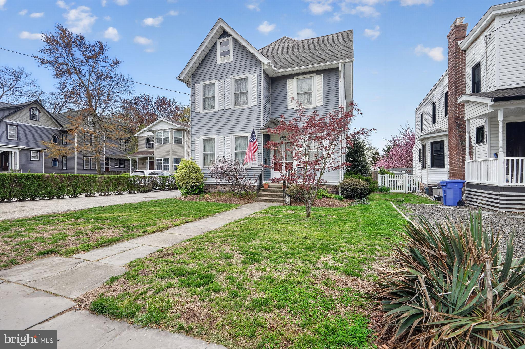 704 Main Street Riverton, NJ 08077 - Photo 3 of 40