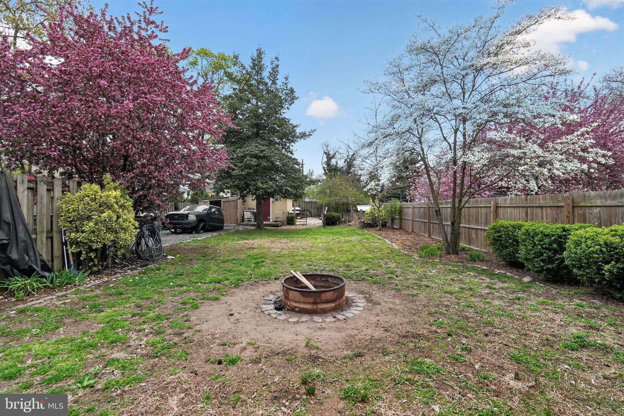 704 Main Street Riverton, NJ 08077 - Photo 37 of 40