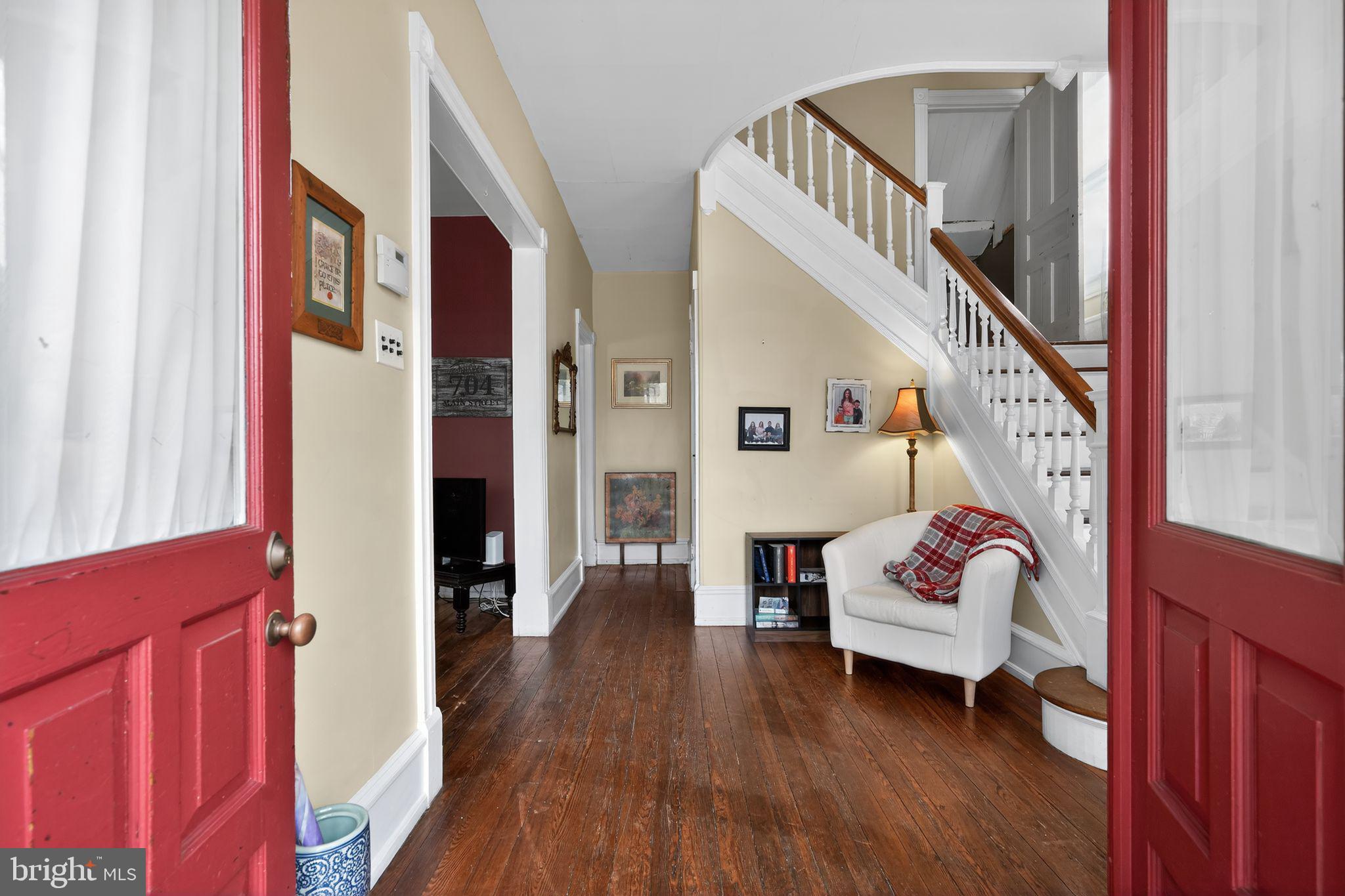 704 Main Street Riverton, NJ 08077 - Photo 6 of 40