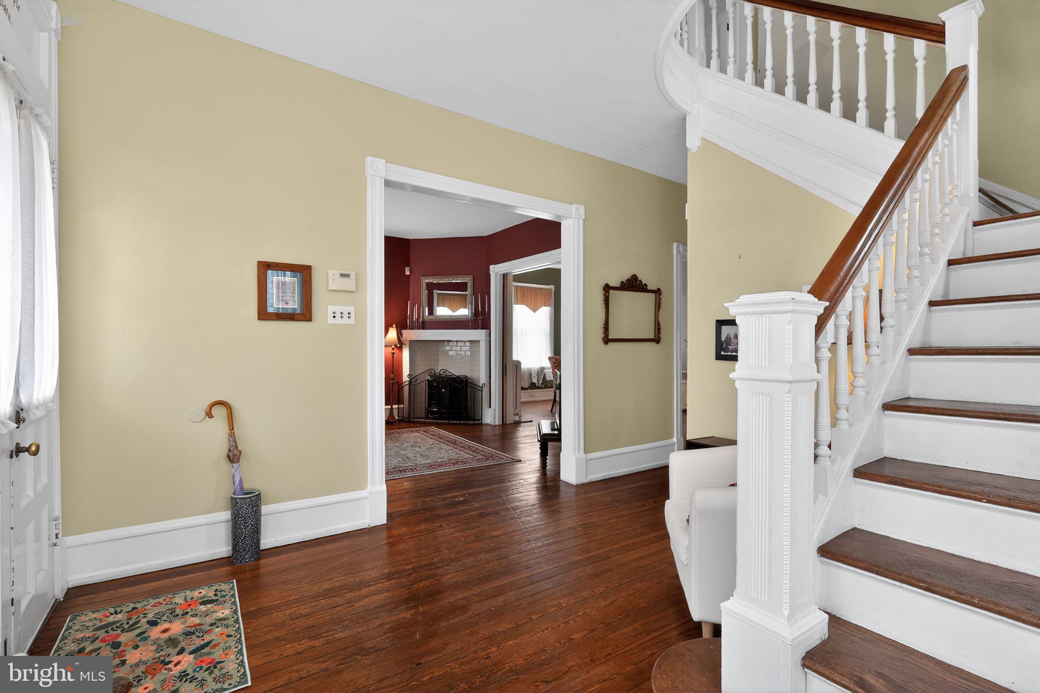 704 Main Street Riverton, NJ 08077 - Photo 8 of 40