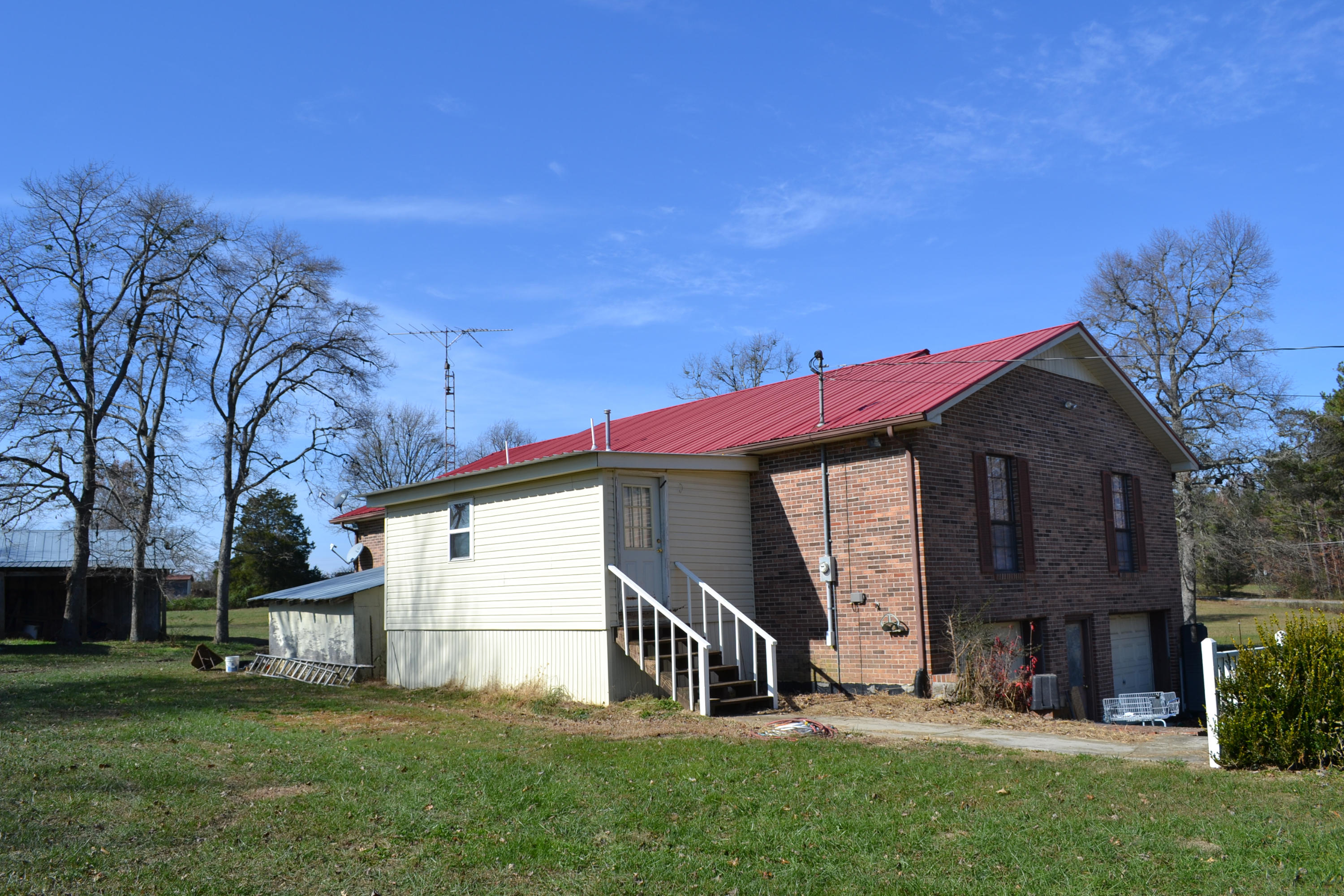 1020 Pine Ridge Lane Clarkrange, TN 38553 - Photo 37 of 39 Back of House