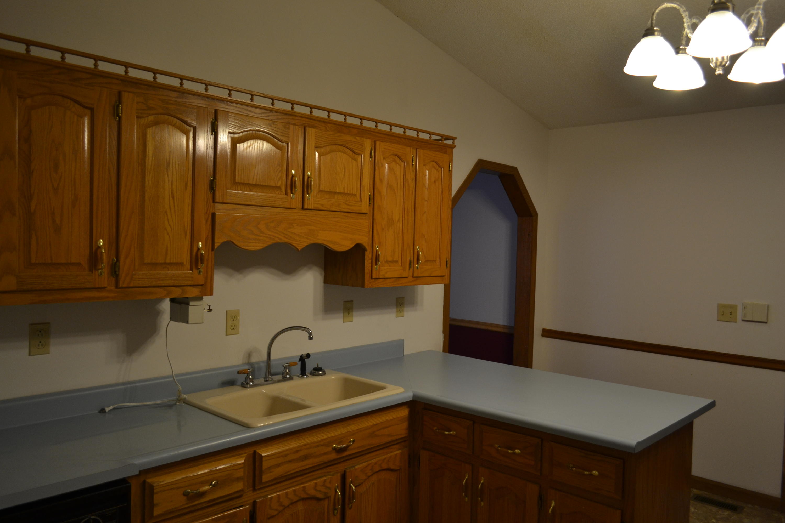 1020 Pine Ridge Lane Clarkrange, TN 38553 - Photo 5 of 39 Oak Cabinets